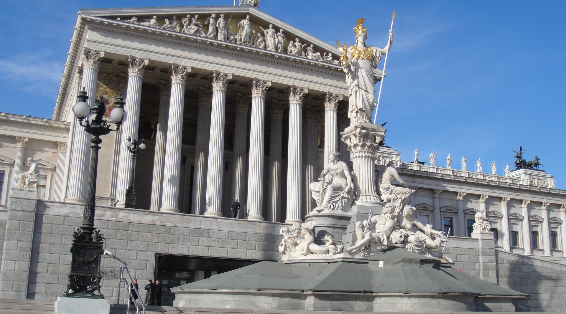 国会大厦封面图