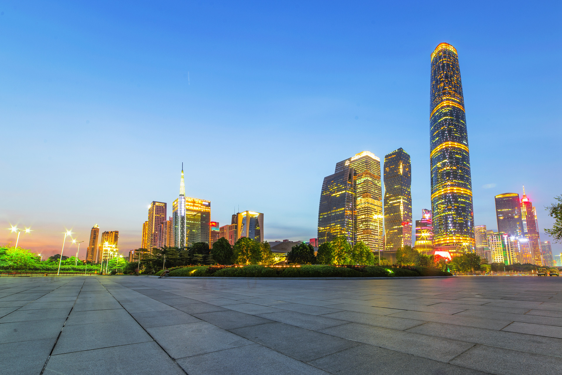 花城广场封面图