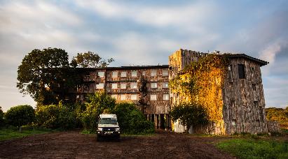 景点：树顶酒店