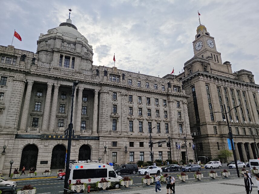 上海外滩封面图