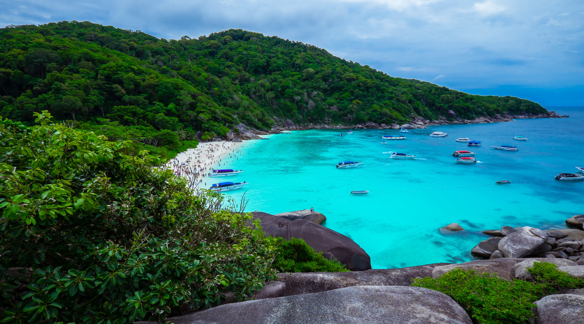 斯米兰群岛封面图