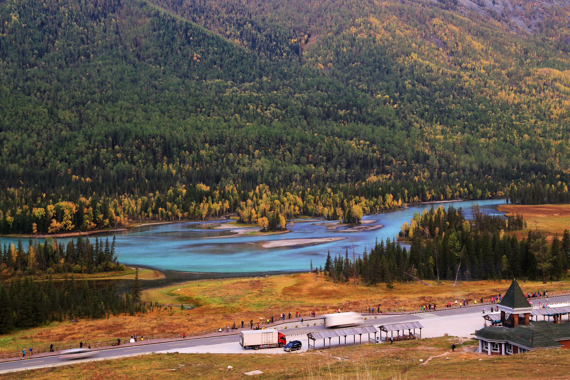 喀纳斯神仙湾封面图