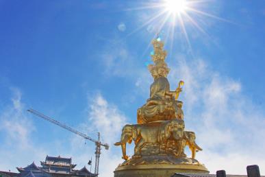 景点：峨眉山金顶