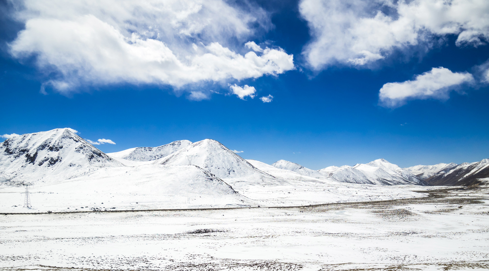 米拉雪山封面图