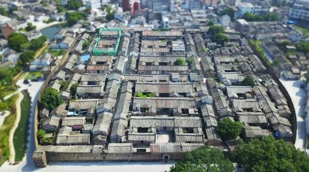 上围古寨封面图