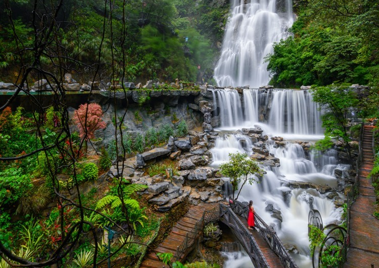 古龙九瀑封面图