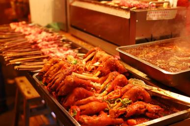 景点：回民街小吃