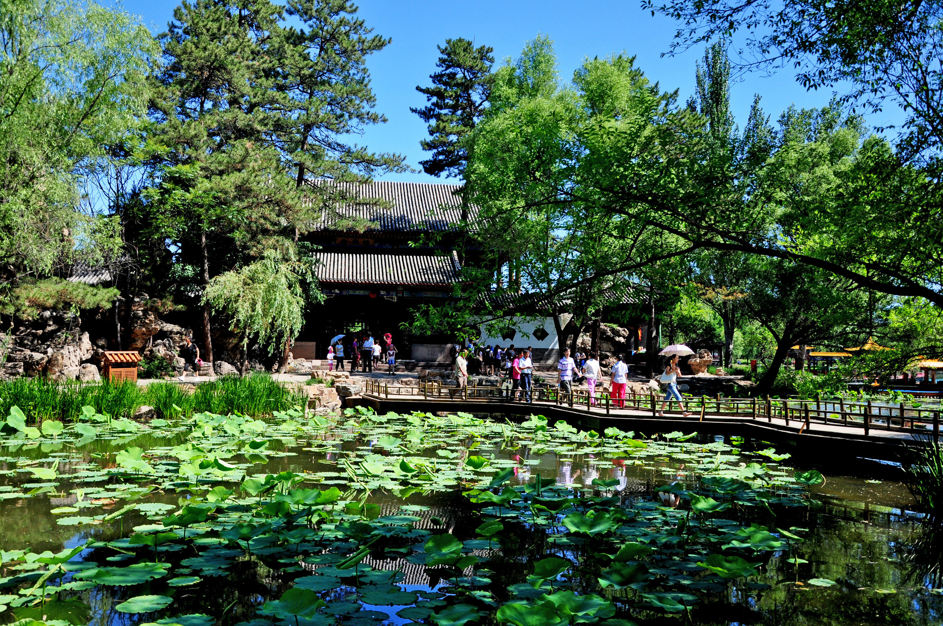 避暑山庄风光封面图