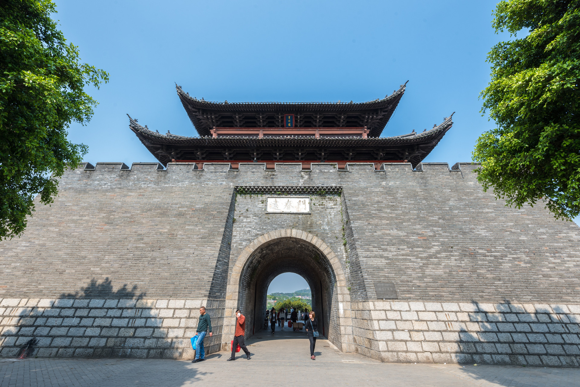 赣州古城门封面图