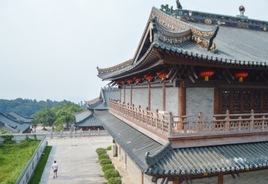 景点：百年骑楼步行街