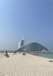 景点：朱美拉沙滩